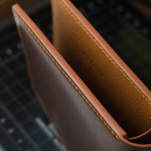 Shell Cordovan Mix Alran Chevre Bifold Wallet - Image 4