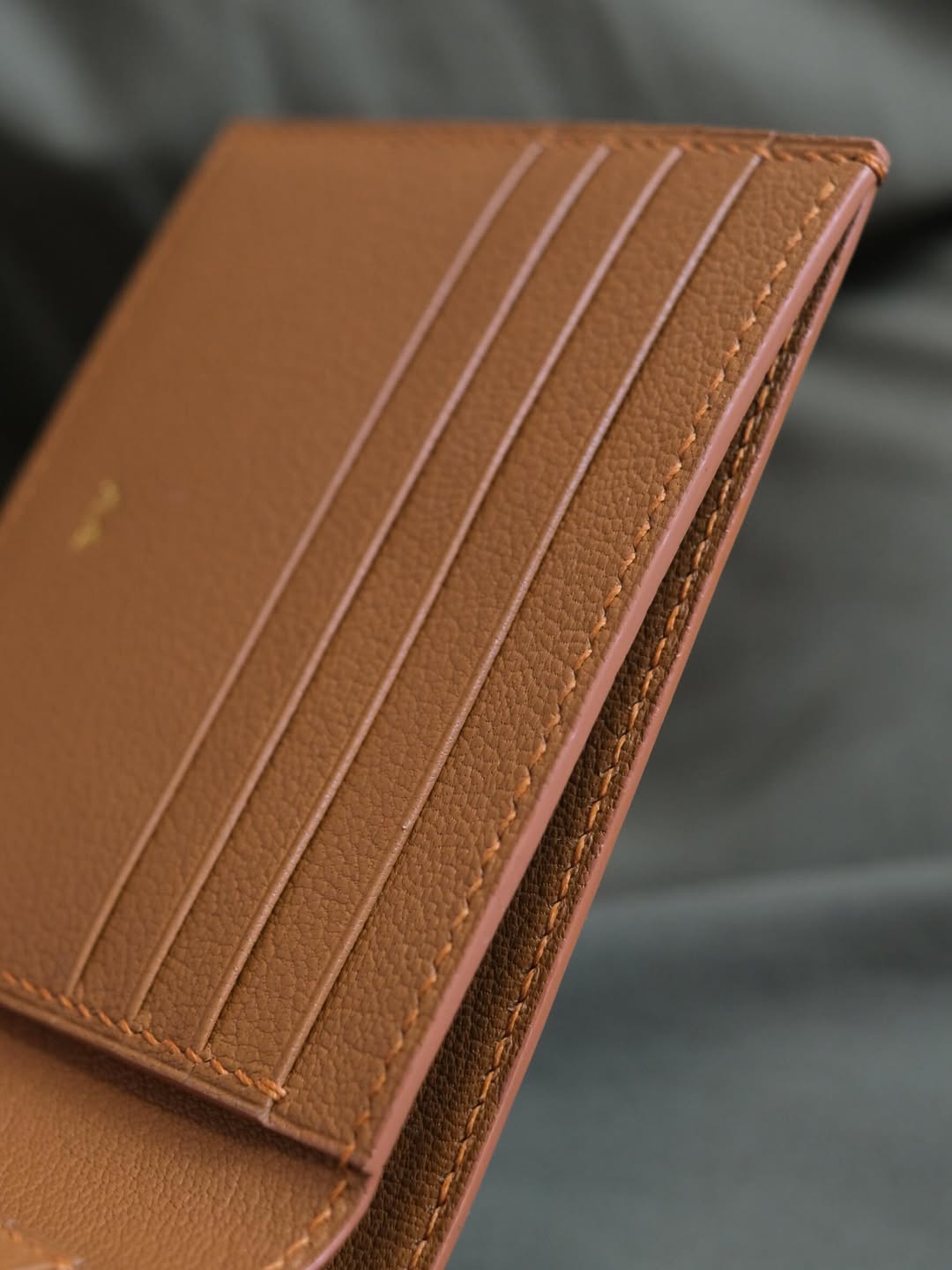 Alran Chevre Bifold Wallet - Image 2