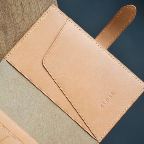 Shell Cordovan Mix Buttero Passport Holder