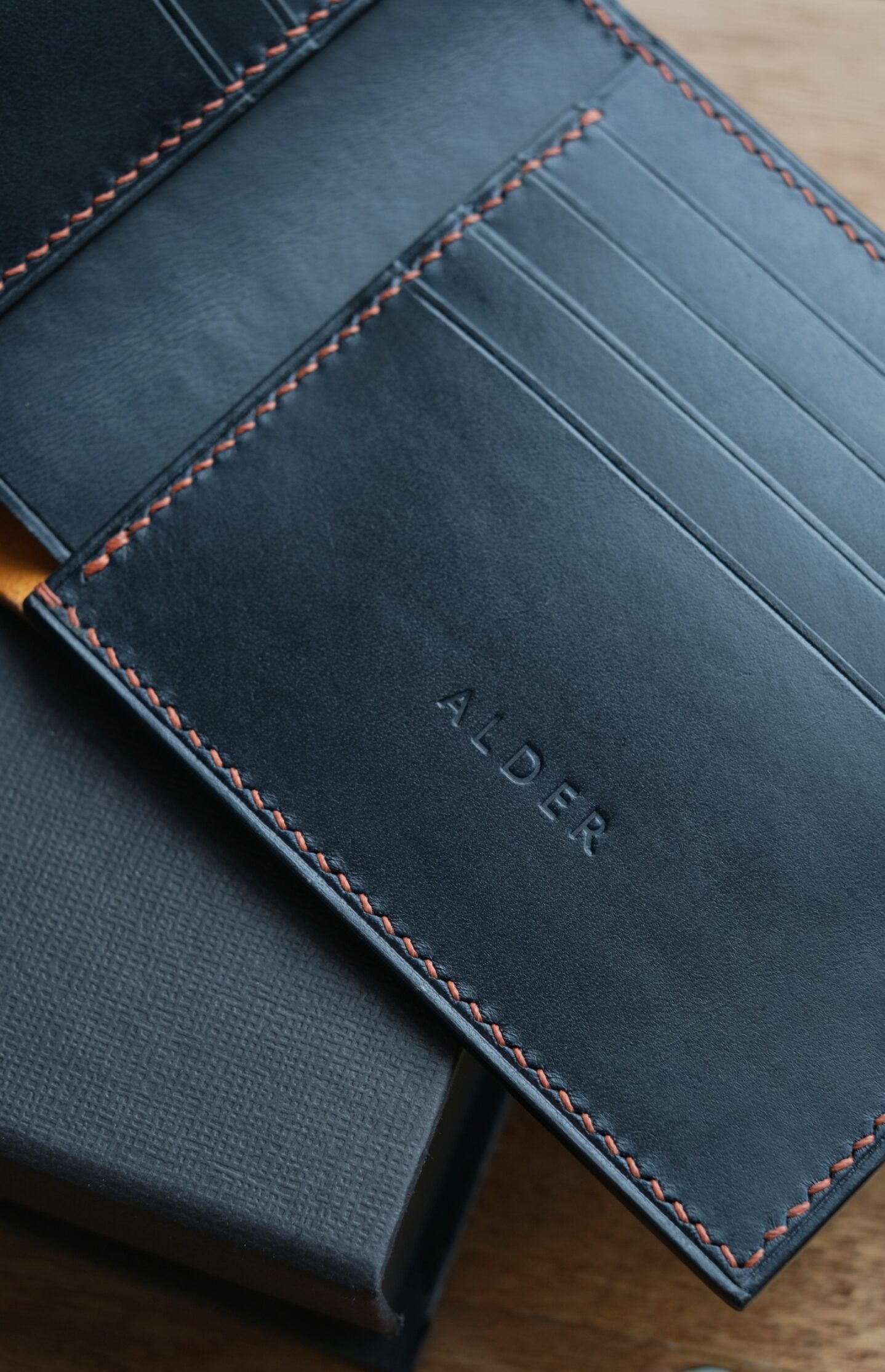 Shell Cordovan Mix Buttero Bifold Wallet - Image 4