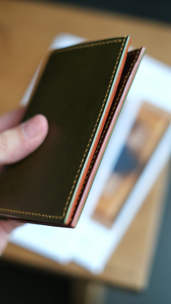 Buttero Vertical Wallet