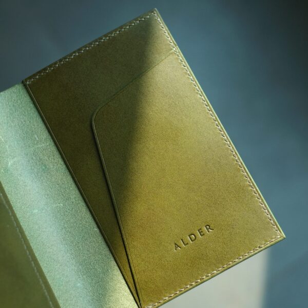 Buttero Passport Holder