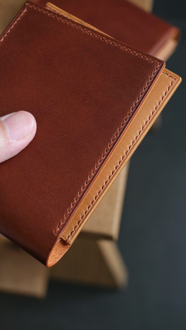 Full Lining Buttero Bifold Wallet