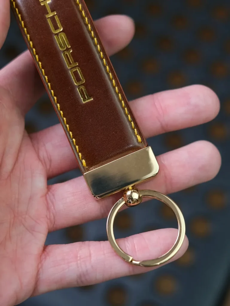 Padded Shell Cordovan [Shinki Hikaku] Key Ring
