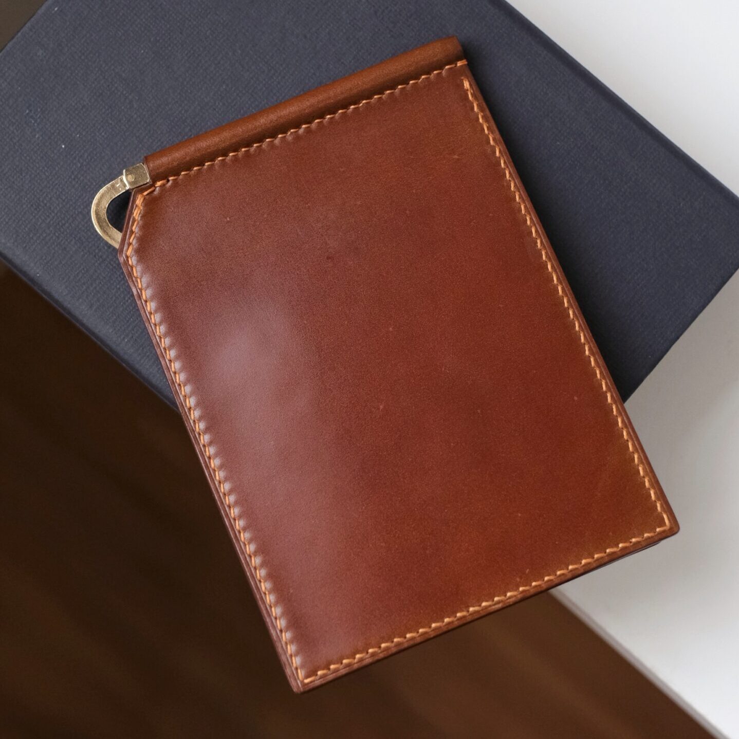 Shell Cordovan (Shinki Hikaku) Mix Buttero Hatch Money Clip Wallet - Image 2
